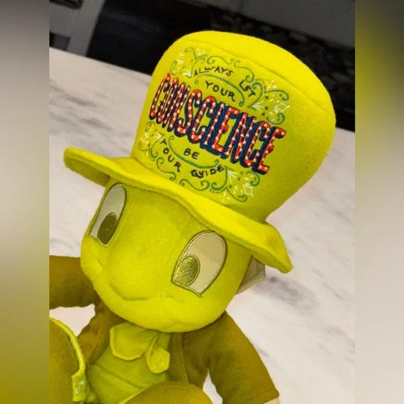 Disney Wisdom Collection July JIMINY CRICKET Pinocchio Plush Limited 7 Of 12 NWT - Picture 2 of 6